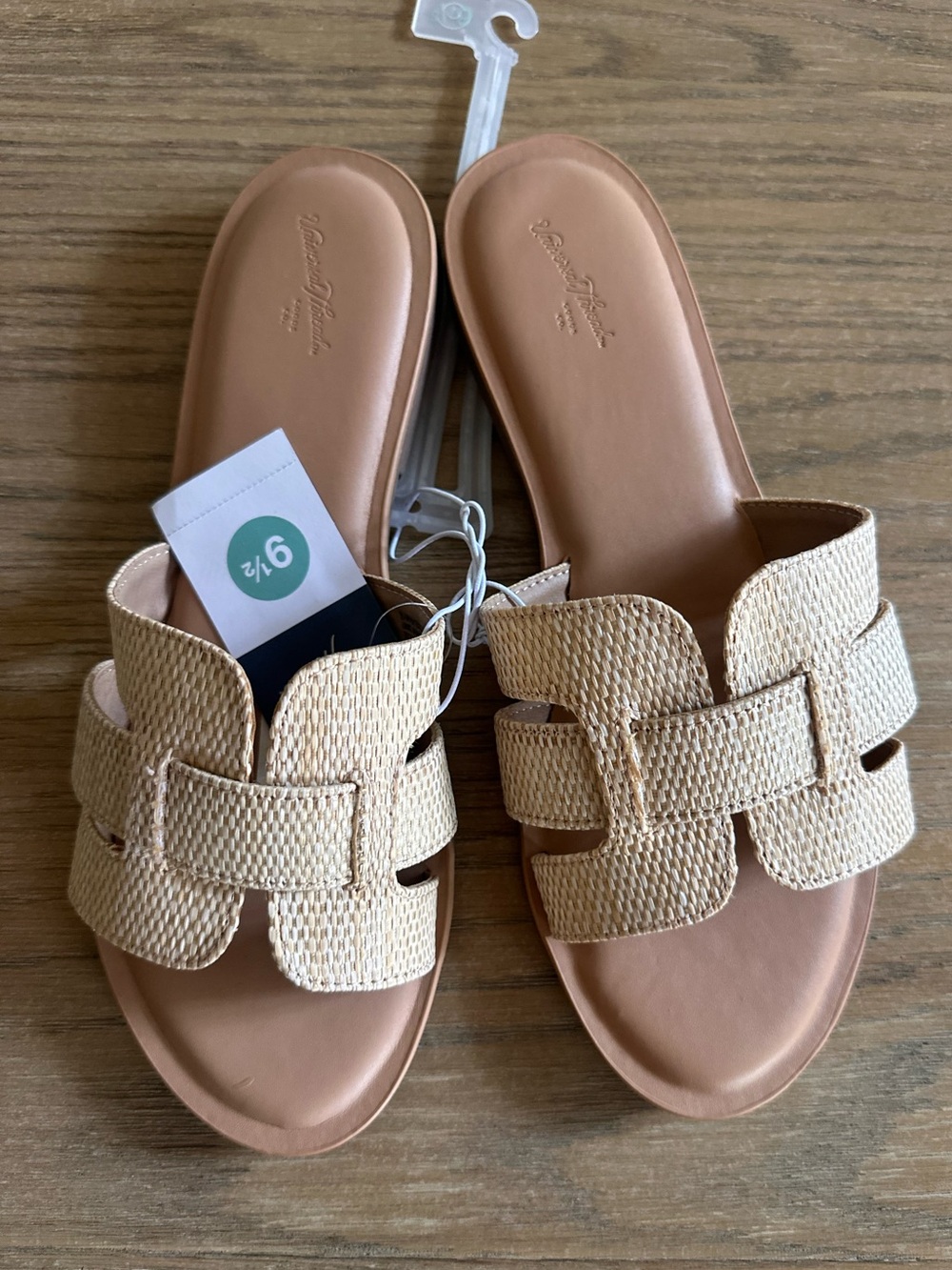 NWT Universal Thread Woven H Band Slide Sandals Tan 9.5